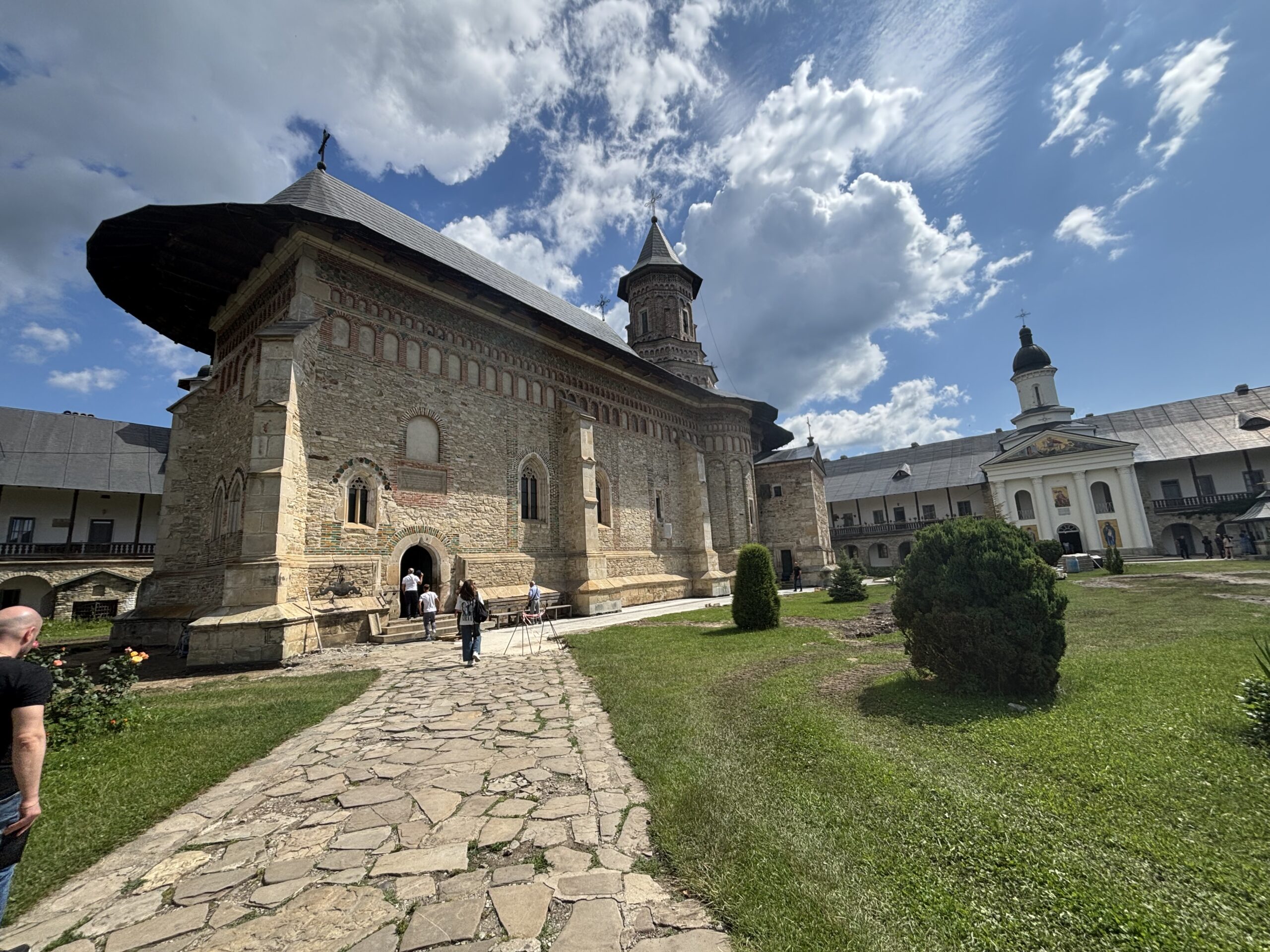 manastirea neamț. târgu neamț excursie organizata cu arintur