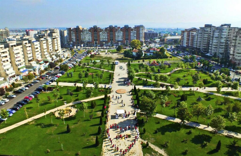 Bacău. Excrusie din Balti