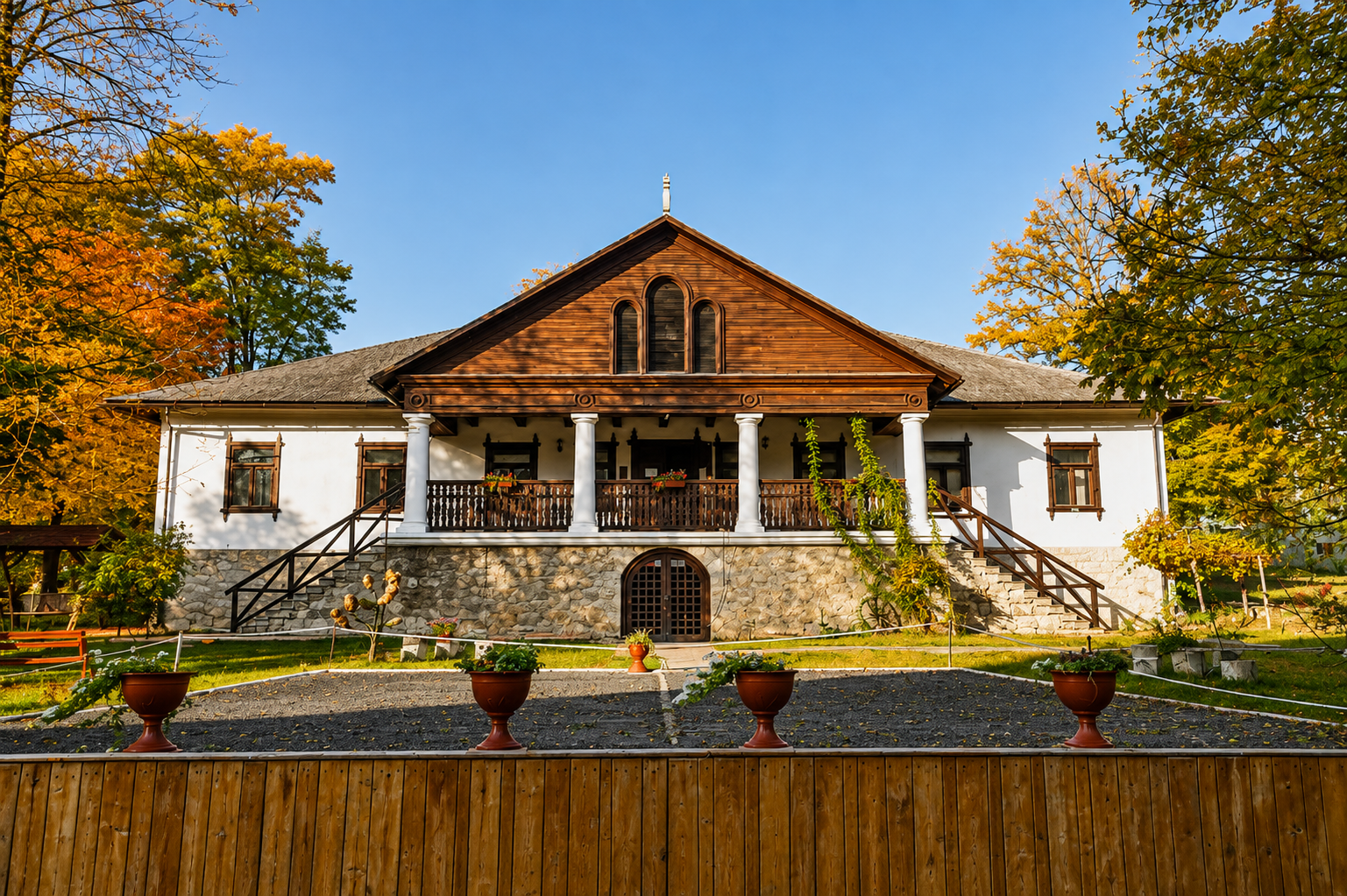 Domeniul Manuc Bey cu clădiri istorice și parc