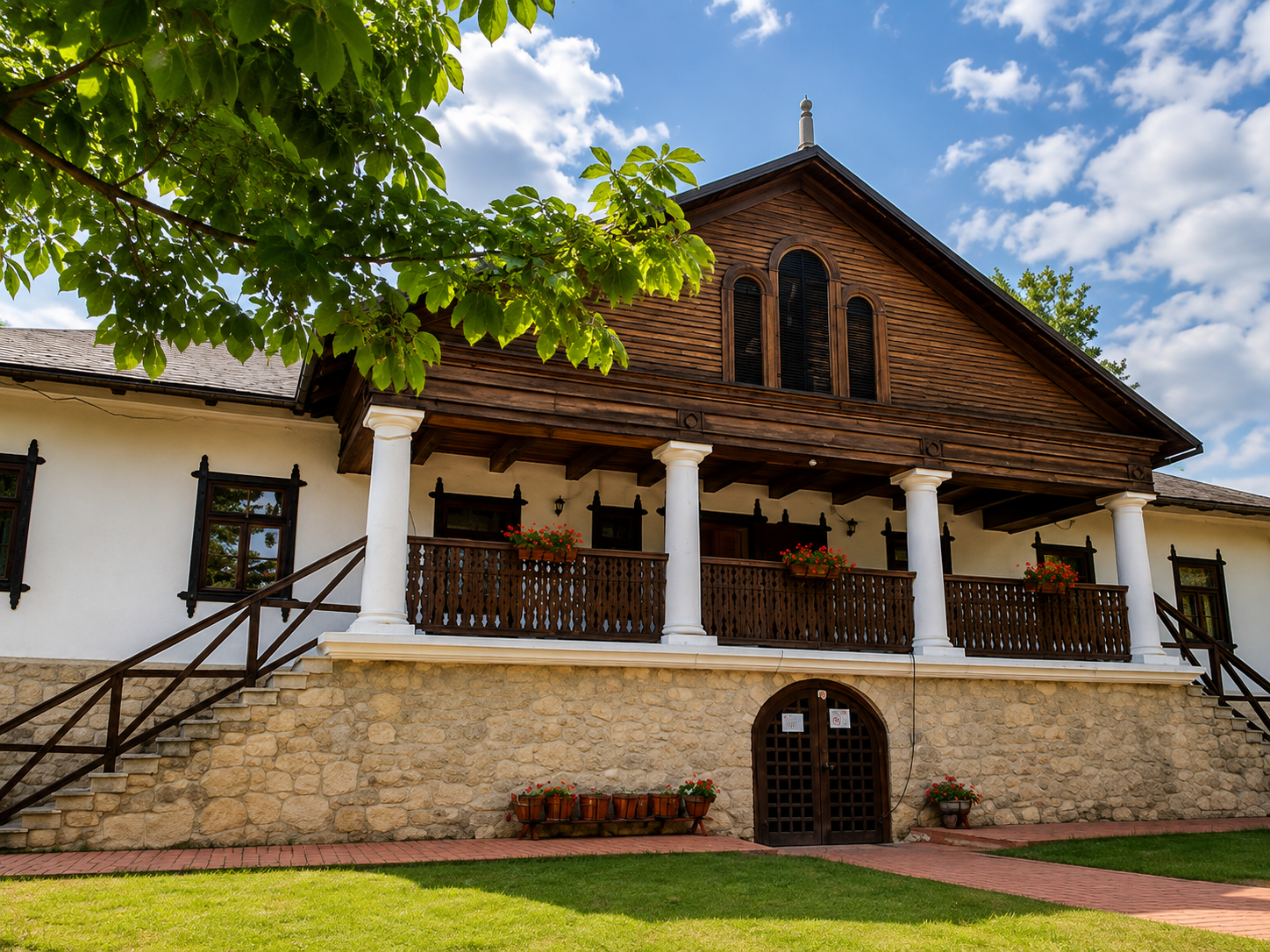 Castelul Vânătoresc Manuc Bey, construit de Bernardazzi