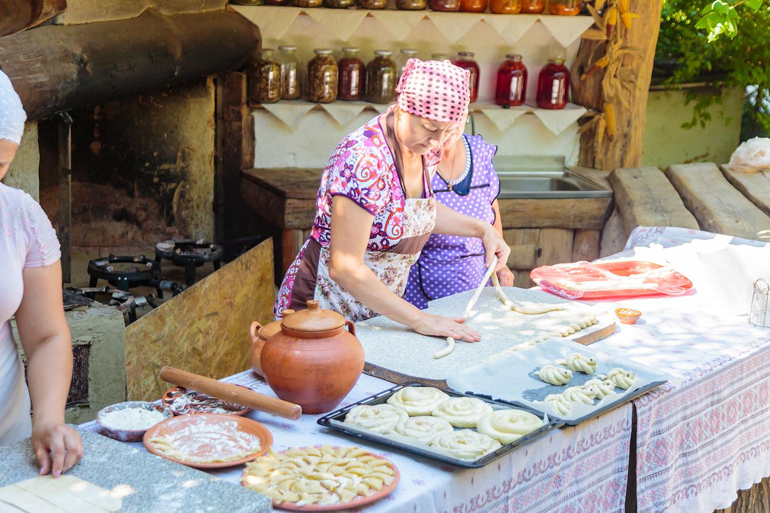 Peisaj de pe Nistru într-o excursie organizată în Moldova