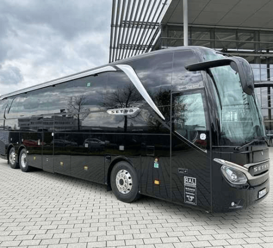 Arintur Trans autocar modern si confortabil Arintur Trans autocar modern si confortabil