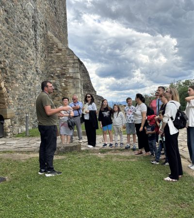 cetatea neamț excursii organizate în România