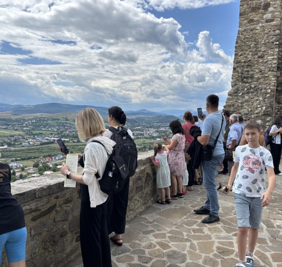 cetatea neamț excursii organizate în România cetatea neamț excursii organizate în România