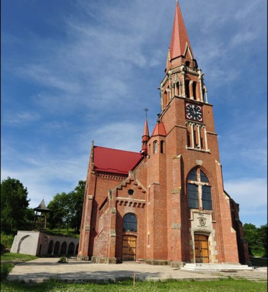 Sanctuarul-Marian-Cacica Sanctuarul-Marian-Cacica