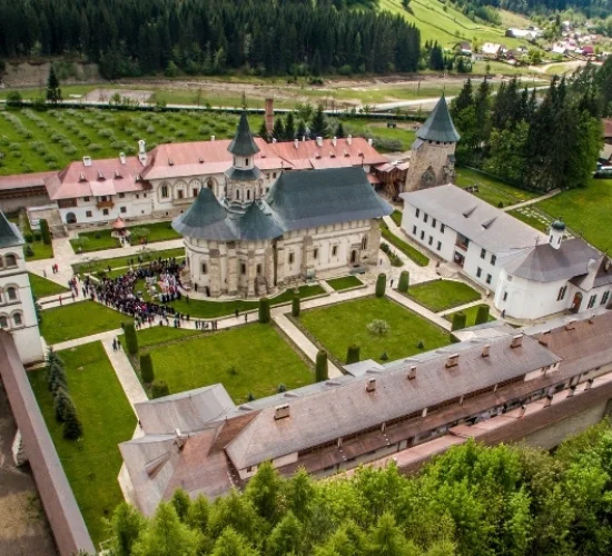 arintur excursii Putna arintur excursii Putna