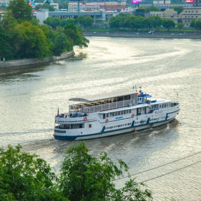 Excursie Saharna si plimbare cu vaporul pe Nistru organizata de ArinTur-Travel