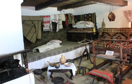 muzeul-ion-creanga-2 ArinTurTrans Transport pentru excursii. Punct Turistic casa MuzeuIon Creangă