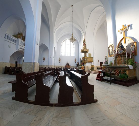 Biserica Catolica din Cacica Biserica Catolica din Cacica